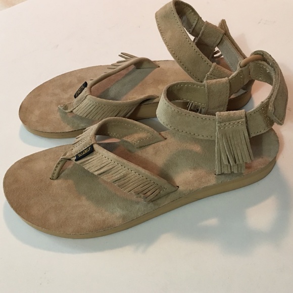 teva fringe sandal